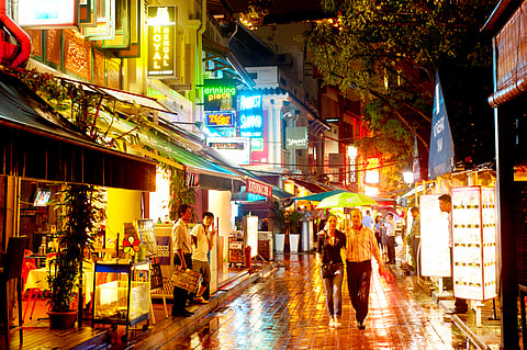 Boat Quay,a popular dining and hanging out area in Singapore